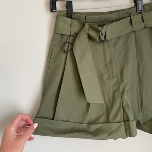 Elizabeth and James shorts